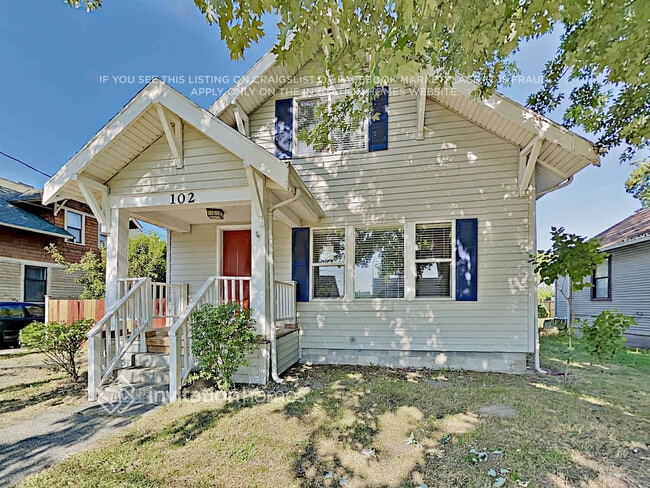 Photo - 102 N St NE Casa