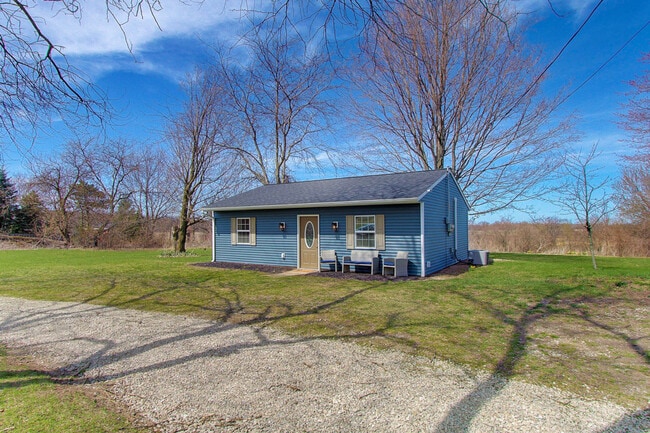 Photo - 1610 Cooper Foster Park Rd Unit ID1061081P