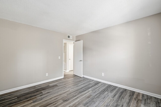 Photo - Spring Lane Apartments