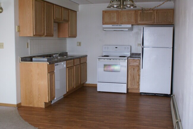 Photo - 5508-5513 Normandy St