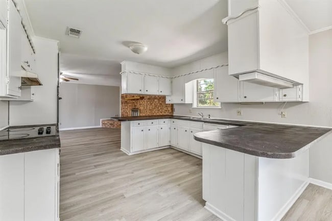 Photo - 1016 N Meadowlark Ln