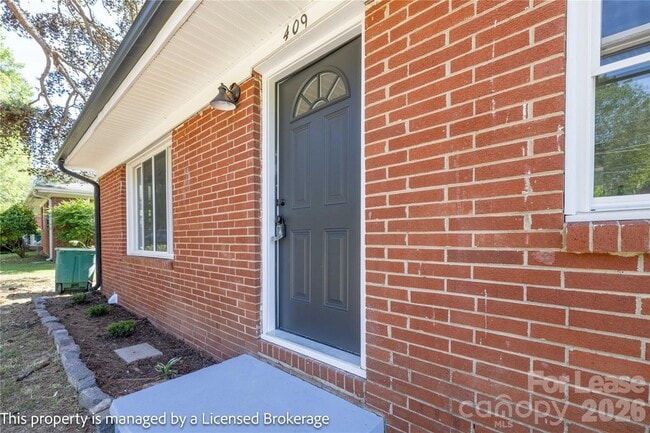 Photo - 409 Eastover Ave