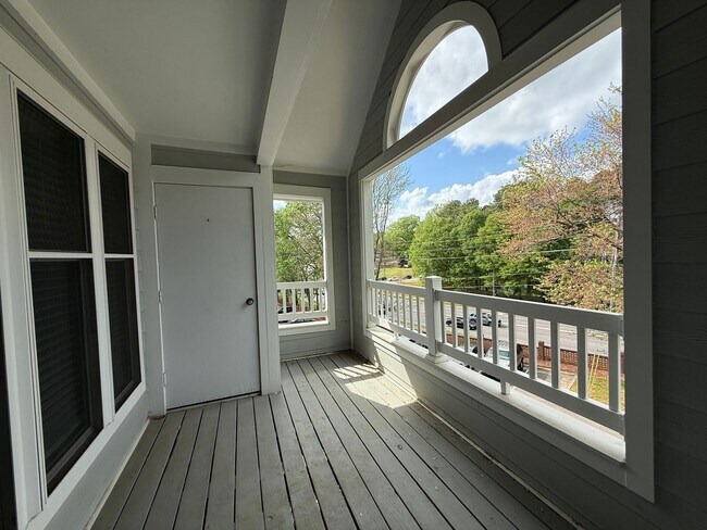 Photo - Newly Remodeled 2BD, 1.5BA Raleigh Condo in Prime Location with HOA Amenities