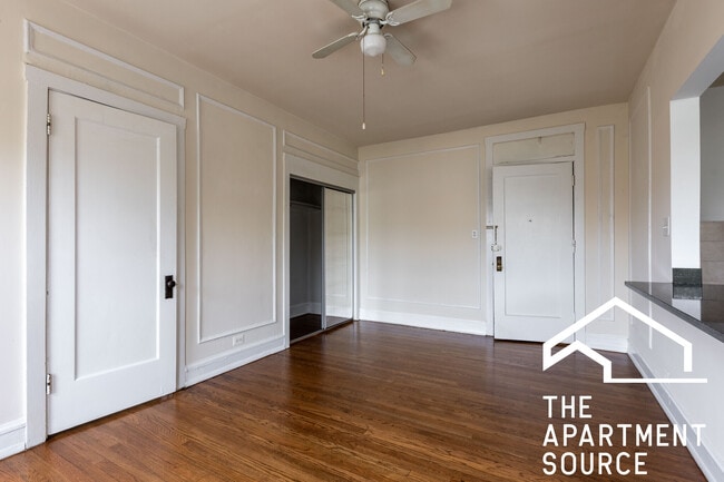 Photo - 2712 N Milwaukee Ave Unit 309