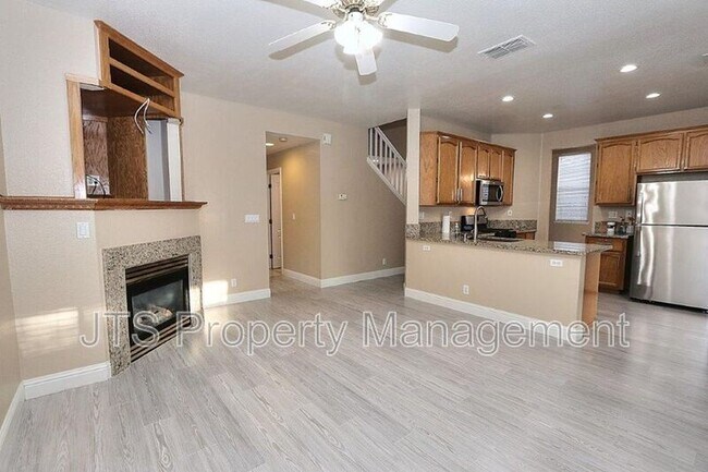 Photo - 1794 Stebbing Dr