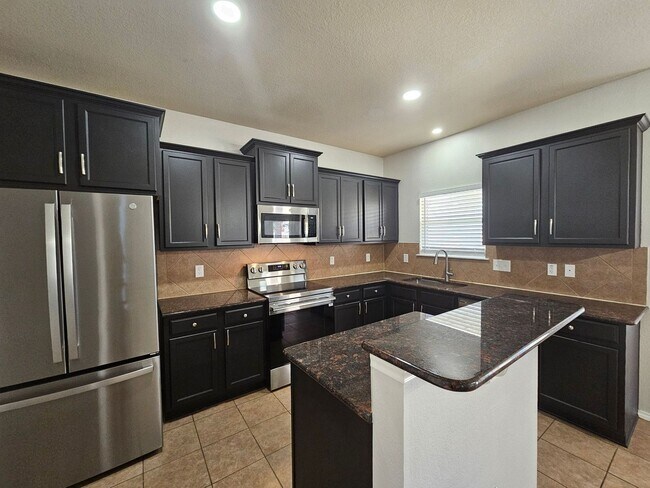 2303 Scott Dr