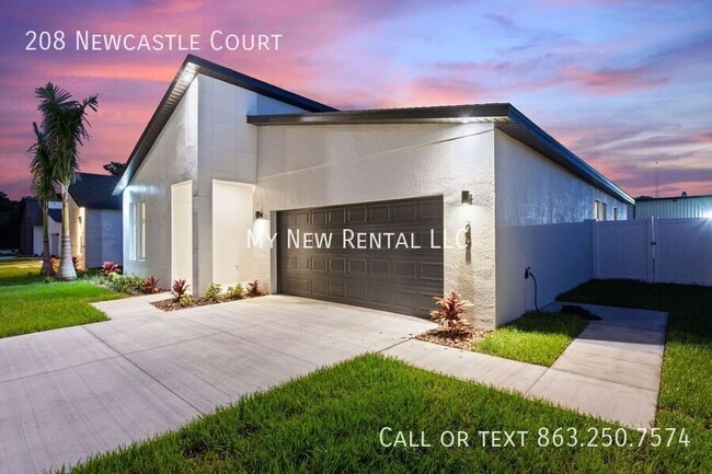 Photo - 208 Newcastle