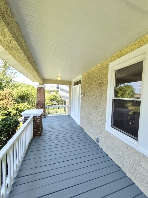 Photo - 2113 Barton Ave