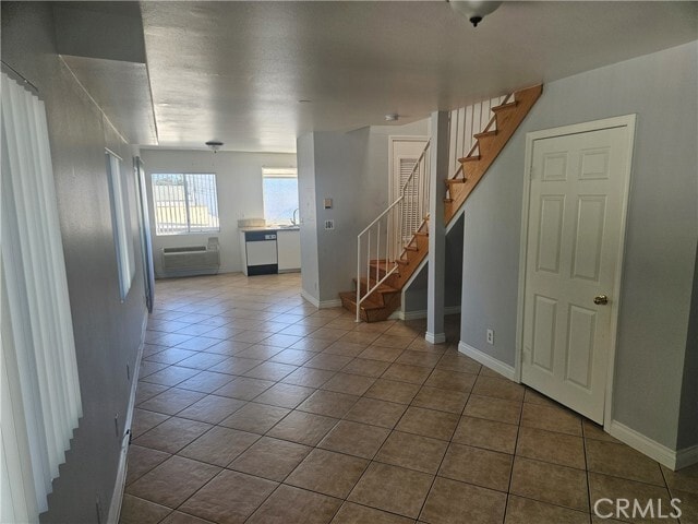 Photo - 14159 Gilmore St Unit 9