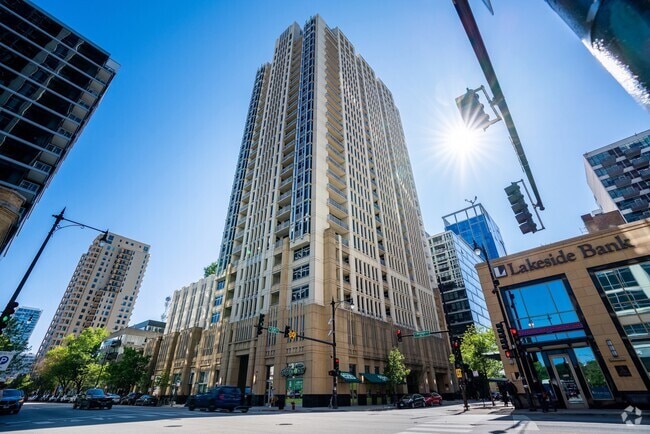 Building Photo - 1400 S Michigan Ave Unit 2512 Rental