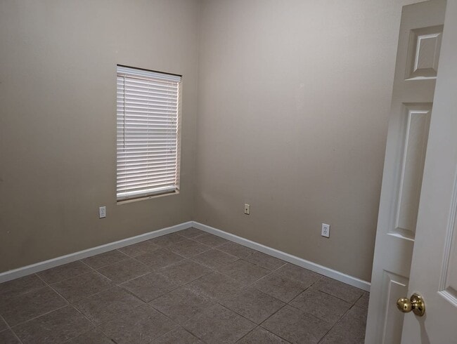 Photo - 9556 Armelle Way Unidad 9556 Armelle Way #3