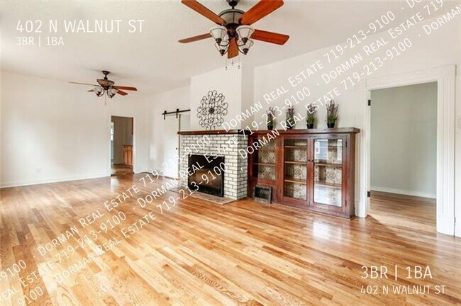 Photo - 402 N Walnut St