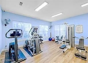 2252 Beach Dr Unit 21