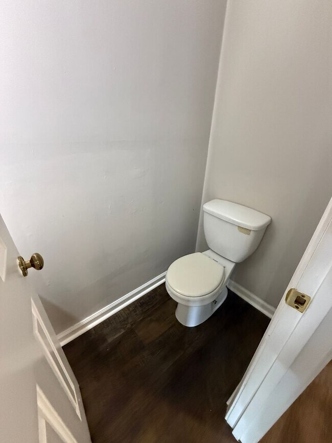 Photo - 2 Bedroom- 1 1/2 bathroom- Townhouse Apartment in West Rome