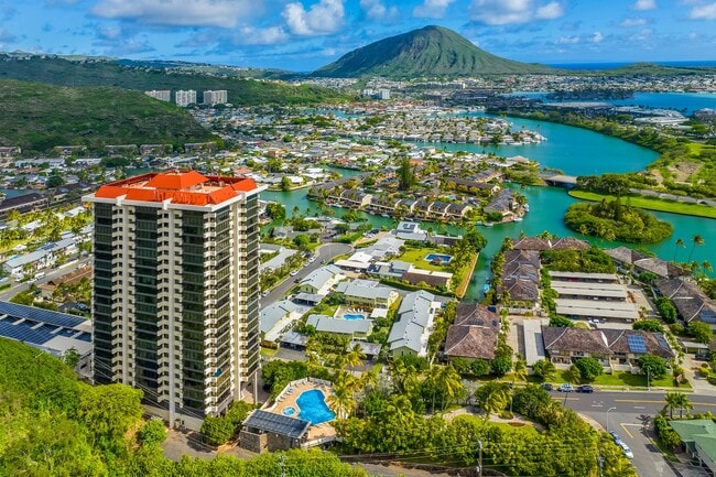 Building Photo - Fully Furnished Condo with the Best Views and Amenities in Hawaii Kai