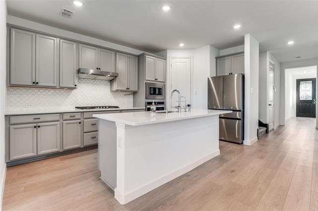 Photo - 2625 Toledo Dr