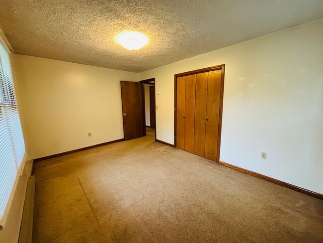 Photo - 804 Craigs Mountain Rd