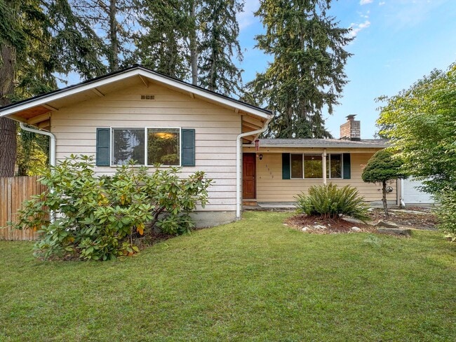 Building Photo - 3bd/1ba Redmond Home