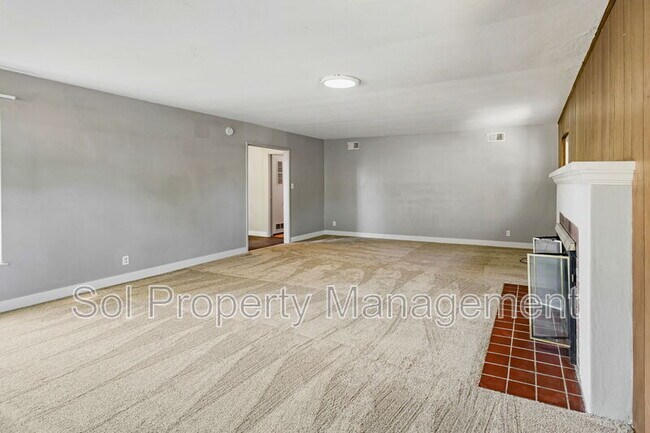 Photo - 1401 Laurent St