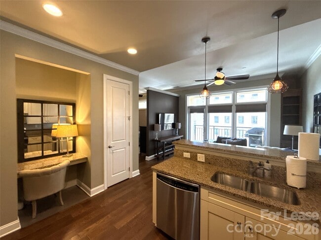 Photo - 230 S Tryon St Unit 1002