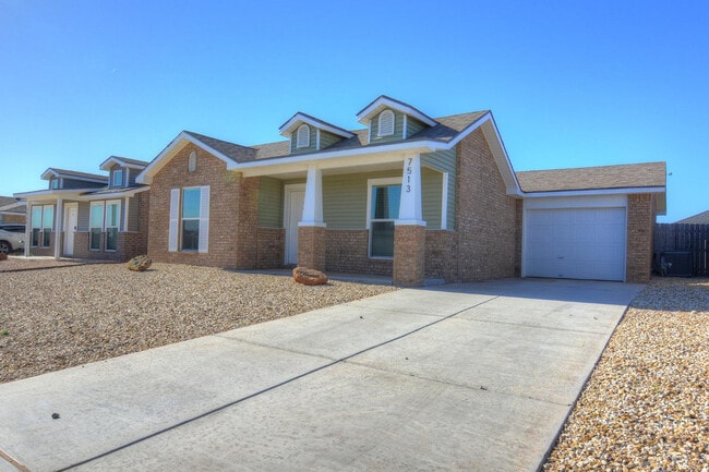 Photo - 7513 28th St