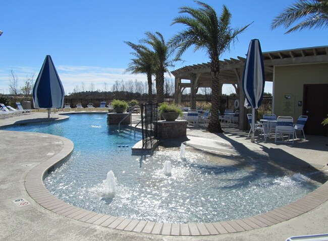 Photo - FOR RENT in SUGAR MILL POND!