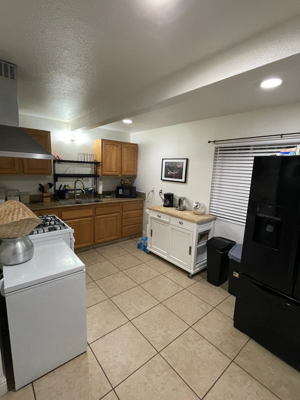 Photo - 150 Arcade Blvd