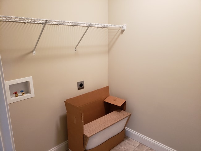 Photo - 503 Holladay Rd