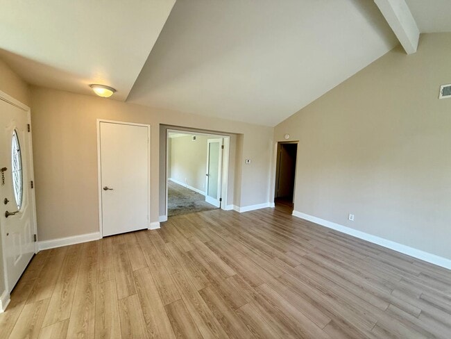 20304 Village 20