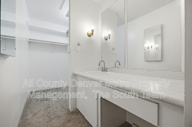 Photo - 2835 S Monaco St Pkwy Unit 108