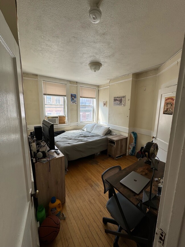 Photo - 161 Endicott St Apartment Unit 5F