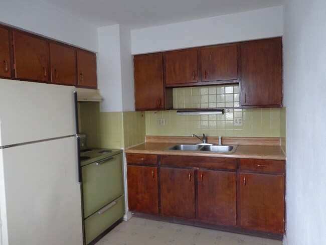 Photo - 713 Cedar Dr Unit 4