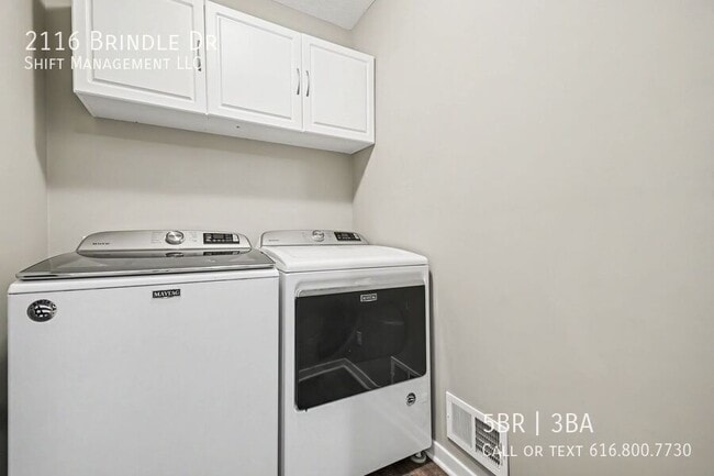 2116 Brindle Dr