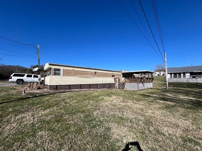 *PENDING APPLICATION*2 bedroom, 2 full bat... - *PENDING APPLICATION*2 bedroom, 2 full bat... House