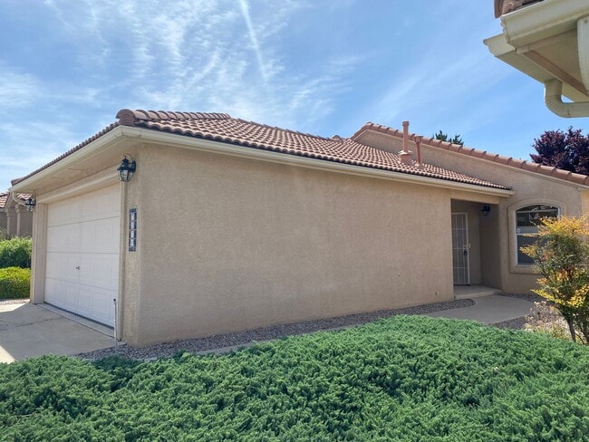 Photo - Spacious 3-Bedroom Home in Northeast Height