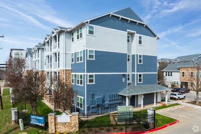 Photo - Sunday Village