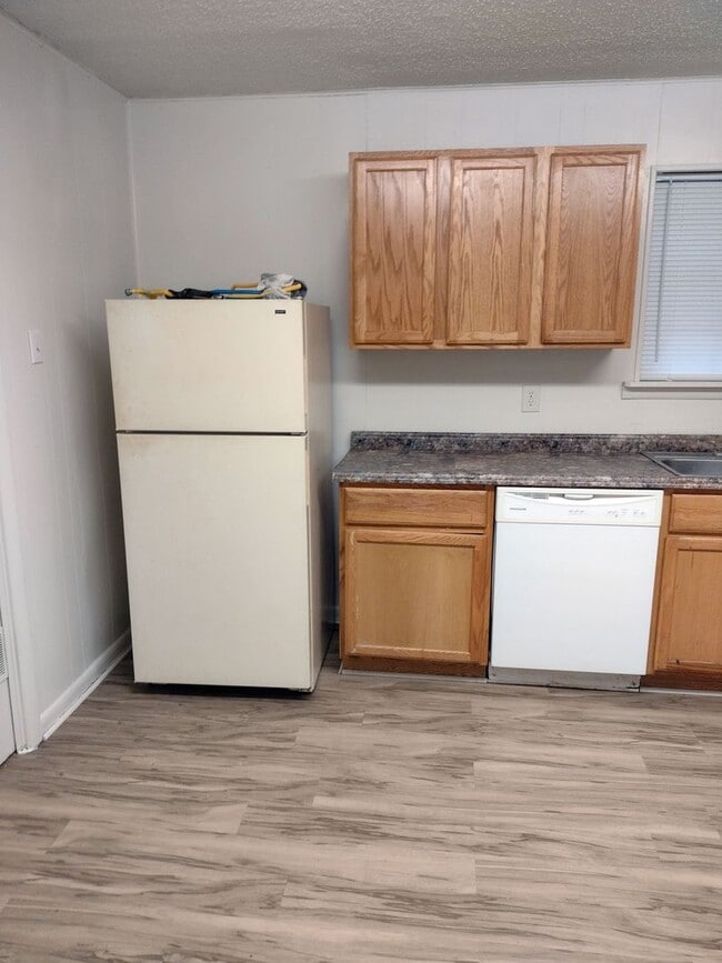 Photo - Spacious 4-Bedroom 2-Bath Home in Little R...