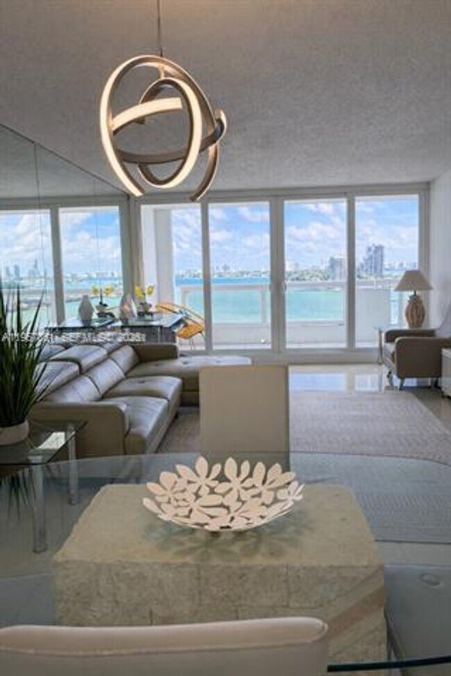 Photo - 1717 N Bayshore Dr Unit 1717 N Bayshore Dr # A-1132