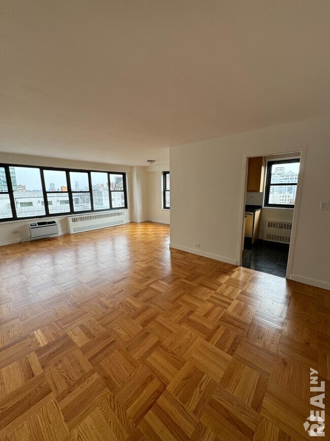 Building Photo - 145 Fourth Avenue Unit 17A Rental