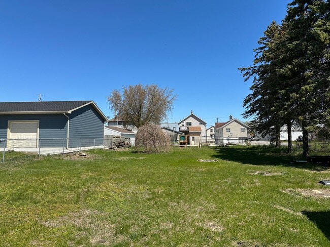 Photo - 3 Bedroom Single Family House- Two Rivers, Wi