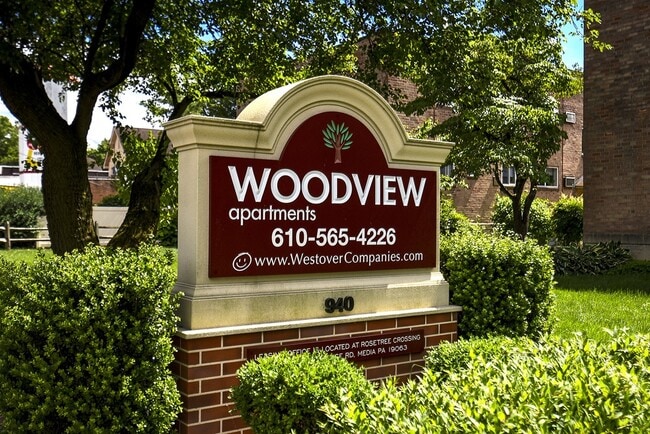 Welcome Sign