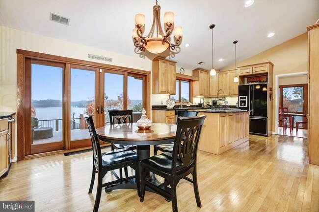 Photo - 209 Winchester Beach Dr