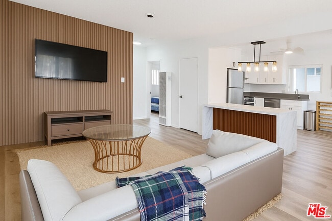 Photo - 41 Westminster Ave