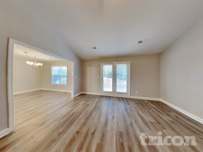 3330 Wolfe Store Ln