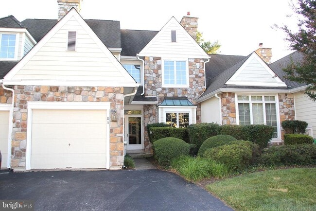 Photo - 88 Highpoint Dr Townhome