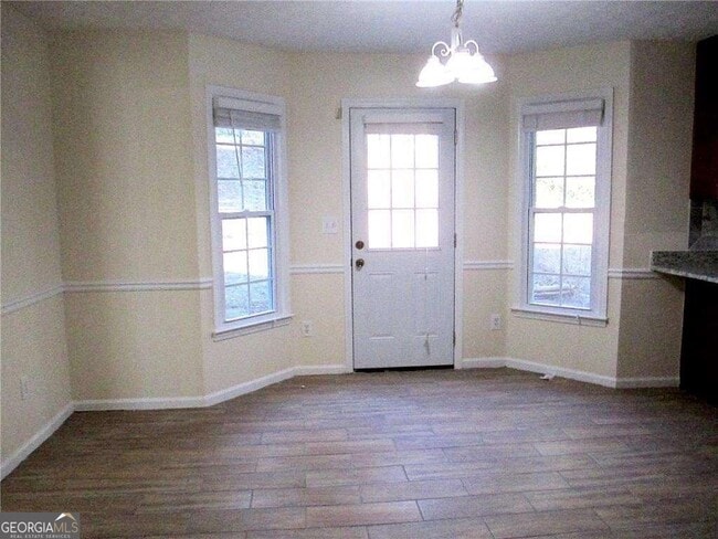 Photo - 3040 Oak Meadow Dr
