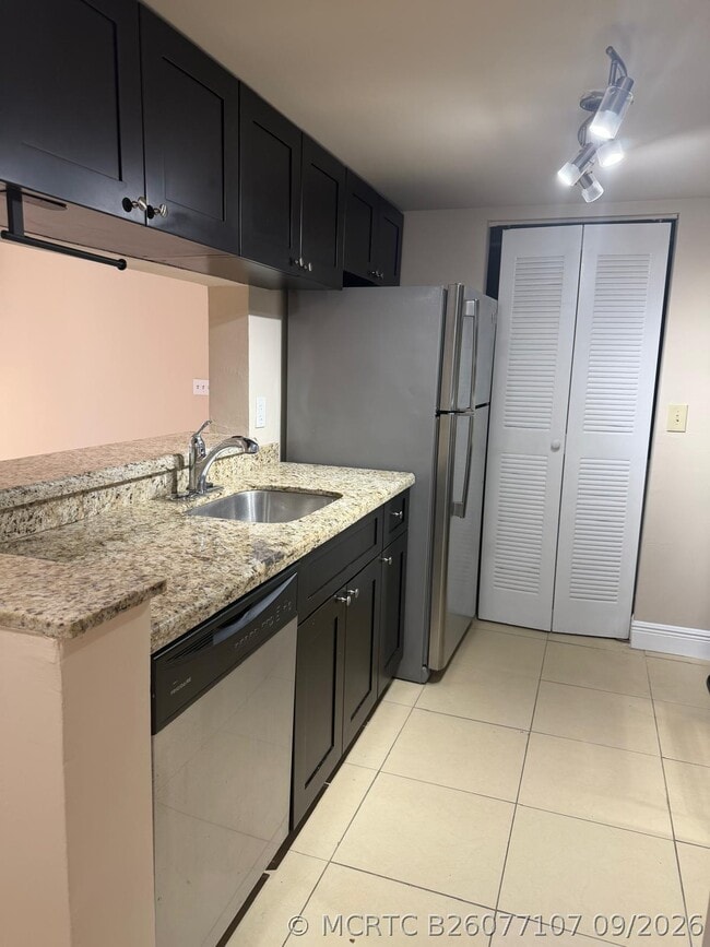 9901 Westview Dr Unit 324