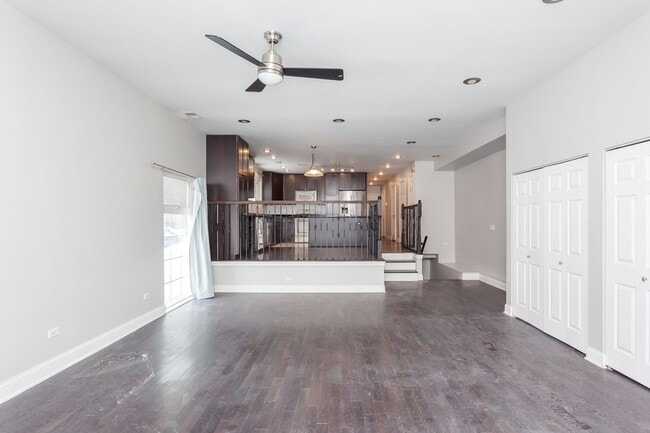 Photo - 700 N Noble St