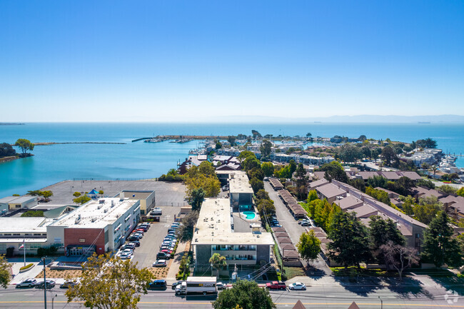 Aerial - Surfside Rental