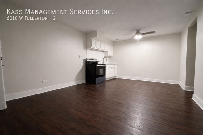 Building Photo - 6010 W Fullerton Ave Unit 2